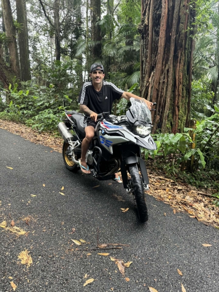 BMW F850 